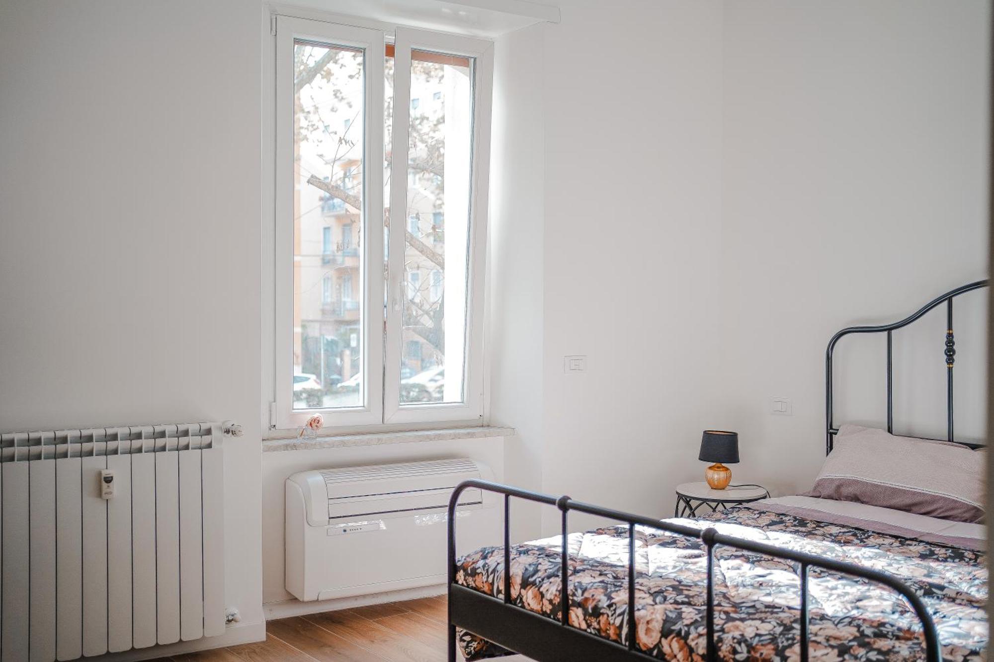 Domus Iulia, Trastevere * Roma